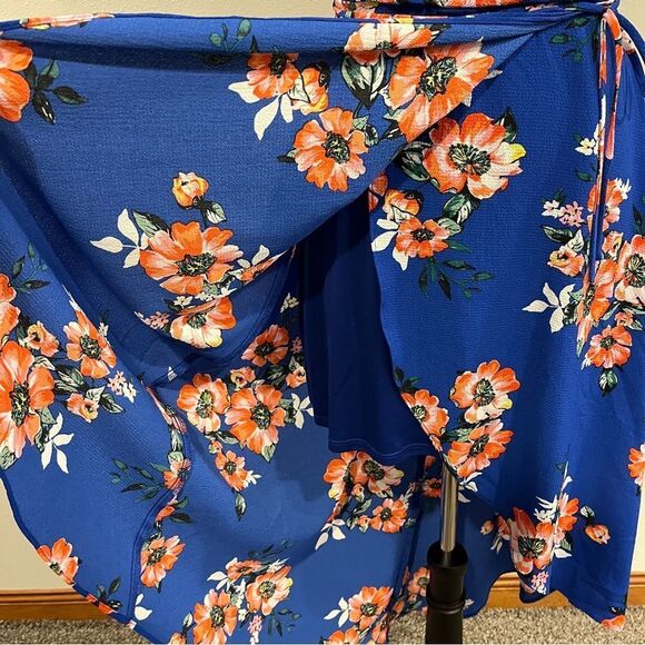 Floral Blue fake Wrap cold shoulder Dress with thin belt size small - Picture 5 of 13